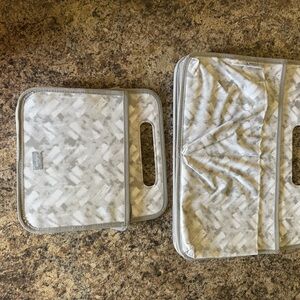 2 thirty-one storage totes